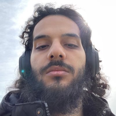 YouTuber/Creative | Discord: https://t.co/gAScMTM4d2 | Reddit: https://t.co/gLn0nIFQ0H | Patreon: https://t.co/5hLoLrsGno | DMs are open!