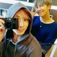 rose⁷ is seeing seokjin !!! (@l3yourself) 's Twitter Profile