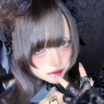 -` ̗ @bloody_gothic_ ̖́-会いたいです⸝⸝⸝♡.ᐟ.ᐟ.ᐟ元気な混血使い魔😈↝声真似はクロアにおまかせなのですÒ ·̫ Óサタン様の監視下ですが、キミからのDM・リプが生きがいデス(⃔ ՞ . .՞)⃕🩹