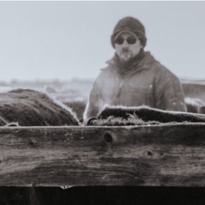 Albertan cattle rancher, husband & dad. Go Stamps Go! Purebred Simmental; yearling bull and heifer sale March 25, 2026 2:00 on the ranch.