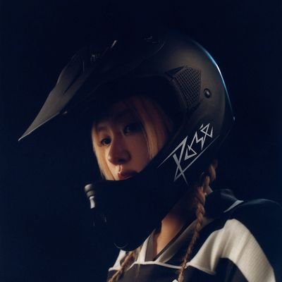 rsgoldenvoice's profile picture. ⋆- @BLACKPINK

⋆- @taylorswift13