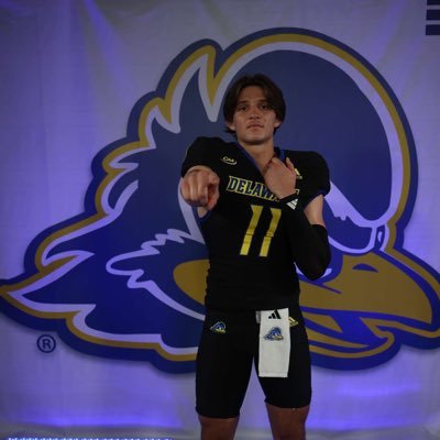 QB @Delaware_FB 6’4”-215 📧:rileytrujilloqb11@gmail.com📱904-615-7273