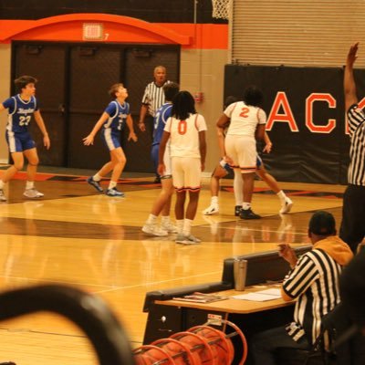 |3.8 student athlete| JHS 28’ God first , 5’11 Pg 517-315-0918. worthyjacob5@icloud.com @TeamProspectors