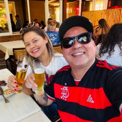Lucianopatofla's profile picture. Contabilista, esposo da Camilla, cristão, pai do Fernando e da Maria Júlia, Flamenguista apaixonado, patriota e temente a Deus pai ! Jesus é o caminho a V E A V