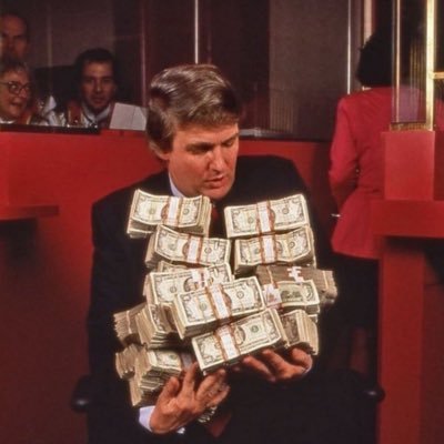 NoonieTrades's profile picture. Don’t panican.