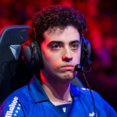 22 y/o Support for @MovistarKOILOL
Contact: @DarthYellow_lol
https://t.co/pZDiwRW80t