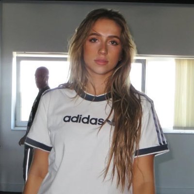 rivveresvida's profile picture. .  ࣪ ׅ🤍❤️🤍  ·  pisces, infp 
∞ / @julianalvarezzz ✶ ࣪ ˖