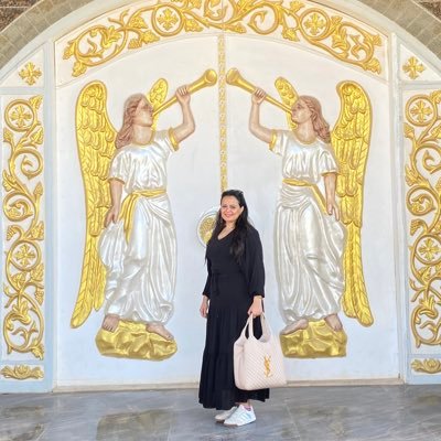 My standards are high... just like my heels👠👠 ….. Mom 👩👧👧 ….. Christian ✝️ ……Aries♈️ ….. Music 🎶 …..Al Ahly 🦅⚽️❤️