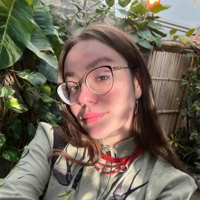 a_temch's profile picture. саша темч з навукми…