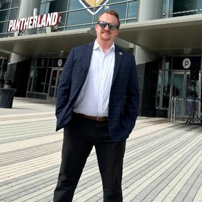 Pacific Market Comms @Verizon | Formerly: @AnaheimDucks, @SDGullsAHL, @KOMUSports | @Mizzou alum | 2x member @ACLRecoveryClub | Not here to block shots