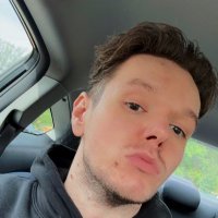 Adam D (@dchow10) 's Twitter Profile