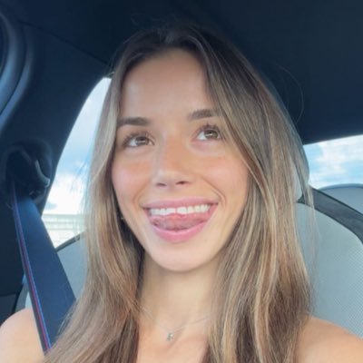 18+ | Influencer Simp | Bi | 💙 Sadie McKenna ~ Leah Halton ~ Tummys 💙 DMS Always Open🙈