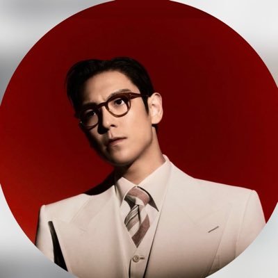 탑/최승현 / TTTOP / T.O.P KOREA 최승현닷컴 https://t.co/nwmxtFUd9u 맨 위 TOP https://t.co/sfUZ1bKCSQ 틱톡닷컴/@choidot_tttop @초이도트_트탑