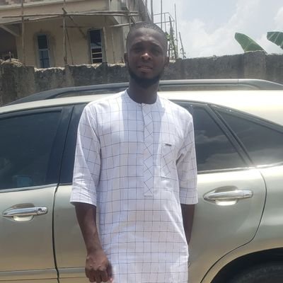 Chimezirim96's profile picture. Economists... musician, frontend developer