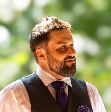 Lead Web Developer,
Father of Four,
Husband,
French Canadian
