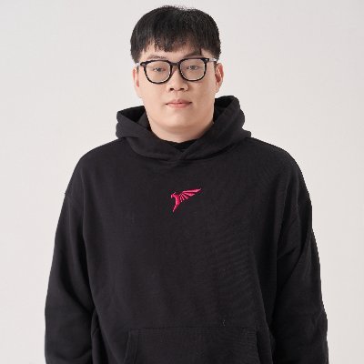 VN TFT Player | 3rd at Worlds: Set 8 and Set 12 | 9th at Set 14 Worlds
YT: https://t.co/axVTzKohEE