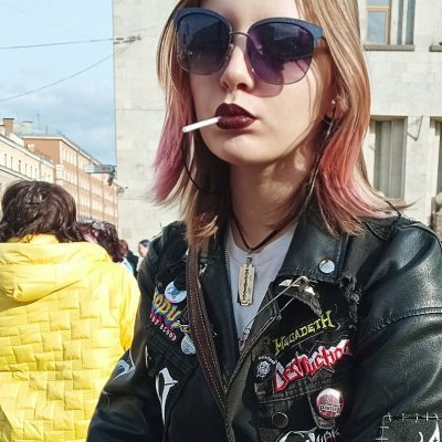 Libertaria 🇦🇷
Punk rock 🖤 🤘
Furia la mejor jugadora gh