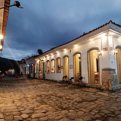 Mitz493's profile picture. nada aqui...