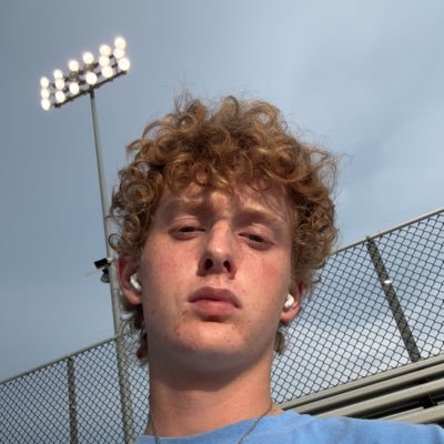 kamelt0ezz's profile picture. swiftie
