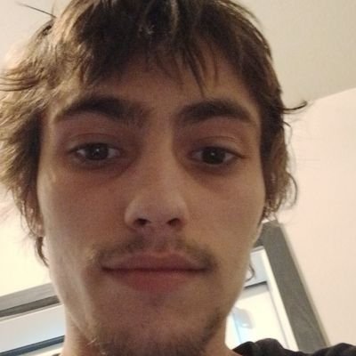 AdamSmi8676106's profile picture. 