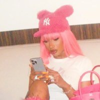 f-lo 🫧 (@zloswild) 's Twitter Profile