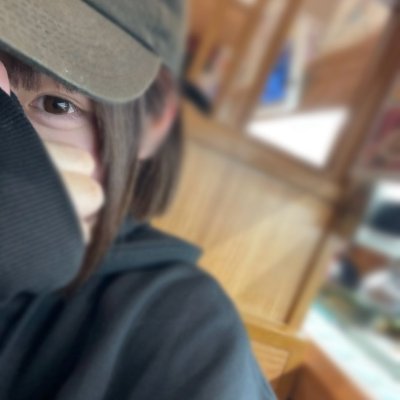 7nakiri's profile picture. 20↑♀LOL初心者💛まだ初めて1か月もたってないけどめちゃ楽しい♪