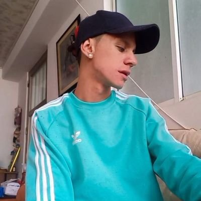 https://t.co/IrK2Fu90vI
Keep making love to each other