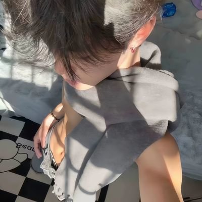 zero136859426's profile picture. 