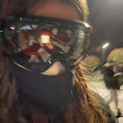 munfer1tmuhar1p's profile picture. niçin niye