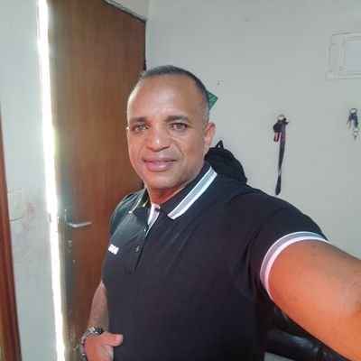 elradical5's profile picture. Ciudadano del Reino de los cielos. Filipenses 3:20, Derecho UCV, Teólogo graduado, Maestro por pasión y Copywriter en formación.