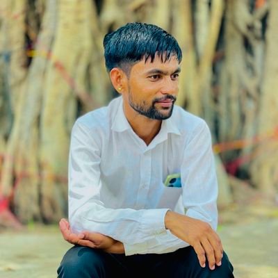 ✍ Journalist ✍ PG Diploma Social Work Counseling @OfficialIGNOU
#RSS #VHRS #VHP
I'm more a Human Right Activist, All of Tweets are about my Personal Views!!
Rt