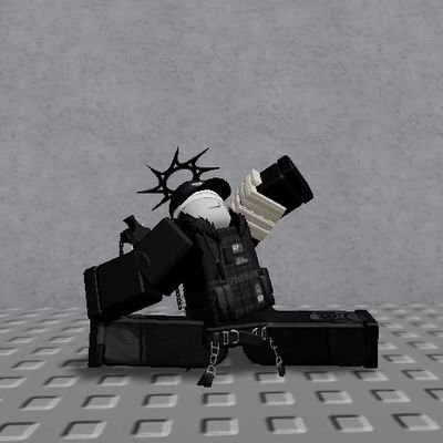 BeeSwarmFan12's profile picture. dont mind my username pls.
