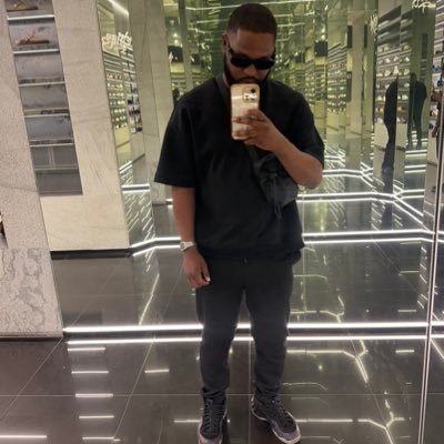 FullStackCloudDevOpsSiteReliabilityEngineer | Tech Fiend | Everyday is day 1 | Ngibusy Kabi | ♉️