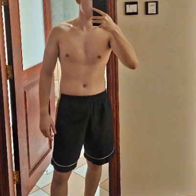 27 | Extremely lowkey, so I barely post anything here 😅 | 🇵🇭