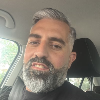 trading nft and crypto, love  football and watching good movies
