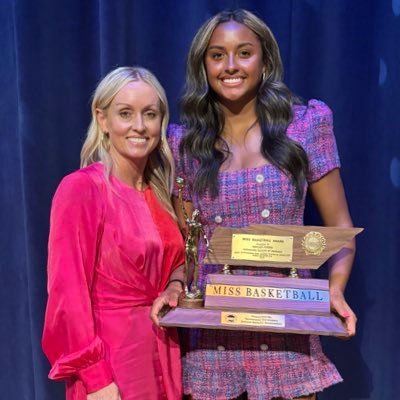 state champs ‘99, vandy pt guard‘99-03,SEC tourn champs ‘02, NCAA elite eight ‘01 & ‘02. USA WORLD UNIVERSITY GAMES ‘01 GOLD MEDAL, TN FLIGHT SILVER 16U EYBL