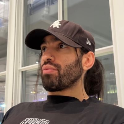 💰 Just launched my AI comment generator for LinkedIn, finally a way to siphon corporate wallets with zero guilt | SDD founder (Stripe Driven Development) |