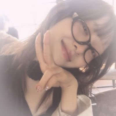 miyewonm's profile picture. público mis pensamientos, sin pena ❤️