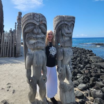 CarolGlovens's profile picture. Quietly stacking sats