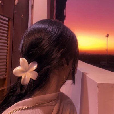 avisha_fp's profile picture. Not impersonating anyone!! IG: https://t.co/WOH1mrrf3x