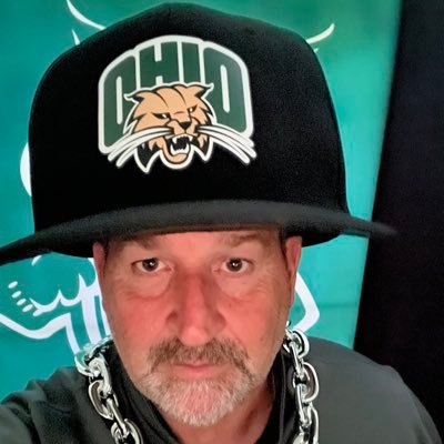 Linebacker Coach at @Ohiofootball. Husband, Dad, PSC-WU-MU-SC-HU-BU-CU-HCC-OU-TXST-XFL-KU-TU-UFL-OU(The real one).