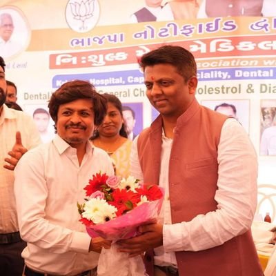 મહામંત્રી વાપી નોટીફાઇડ મંડળ
પ્રમુખ ભાજપ બક્ષી પંચ મોરચા વાપી નોટીફાઇડ
પ્રમુખ શ્રી લુહાર સુથાર જ્ઞાતિ મંડળ વાપી
