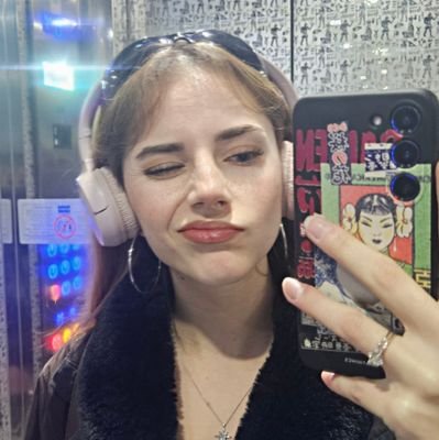 Raheisia_'s profile picture. • VALORANT player for @artheaqueens
• insta ~ destinaydogan
• 18 yo
• 🇹🇷🇷🇺