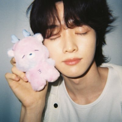 breezehat913's profile picture. BRIIZE 🧡 RIIZE 🤙🏻✨ We are going to riise higher👆🏻 Bias Sungchan * ONLY #Syongnen #Sunjeongz #숑넨 #순정즈 🐸🎸🦌🐈‍⬛ 🔞 日本語/ENG/VN