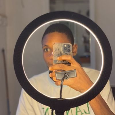 ISMAILAOLUWASE5's profile picture. available