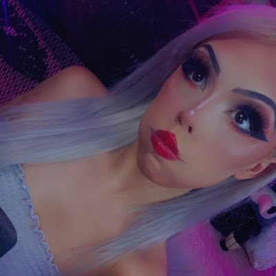 Meagan || I game and like weird things || Twitch Partner 🔮LIVE by 10pmEST most nights