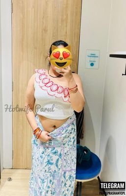 Married cpl from INDIA 28F 30M |

Desi Hotwife | Exhibitionist | Cam show |Sexy😽 | Playful😺| Ready to please you😻| 
https://t.co/gFS3DvRrv0