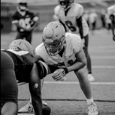 pchs co 2026/6’0 185 LBS/ 2 sport student athlete/ 3.5 GPA (honors/AP)/Long Snapper/ Center Email: Jpmcgee232@gmail.com Phone Number: 7704452766