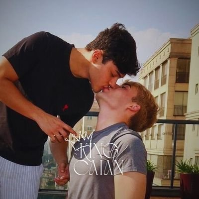 Amo Caio e luan 🌓🖤💛 Perfil dedicado ao @luan Alencar e @caiocerqueira de Portugal 🇵🇹