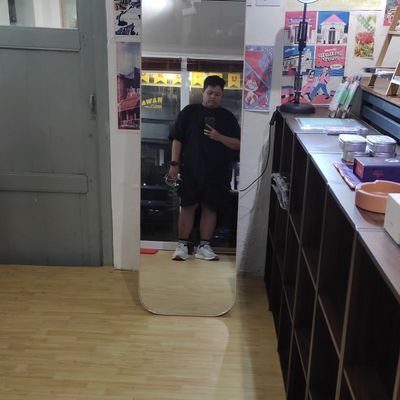 pulangjauh_'s profile picture. 